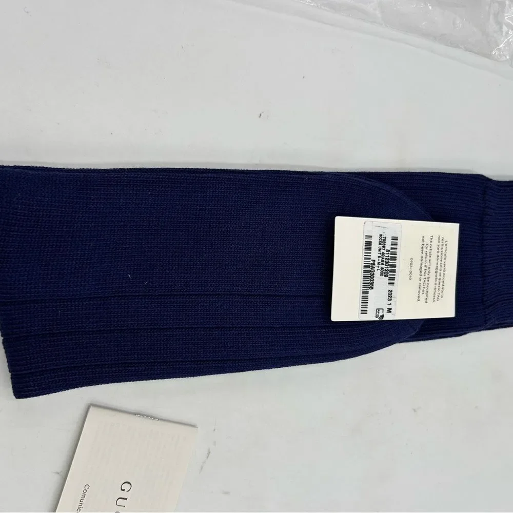Men's Gucci intarsia logo socks size medium, made in Italy